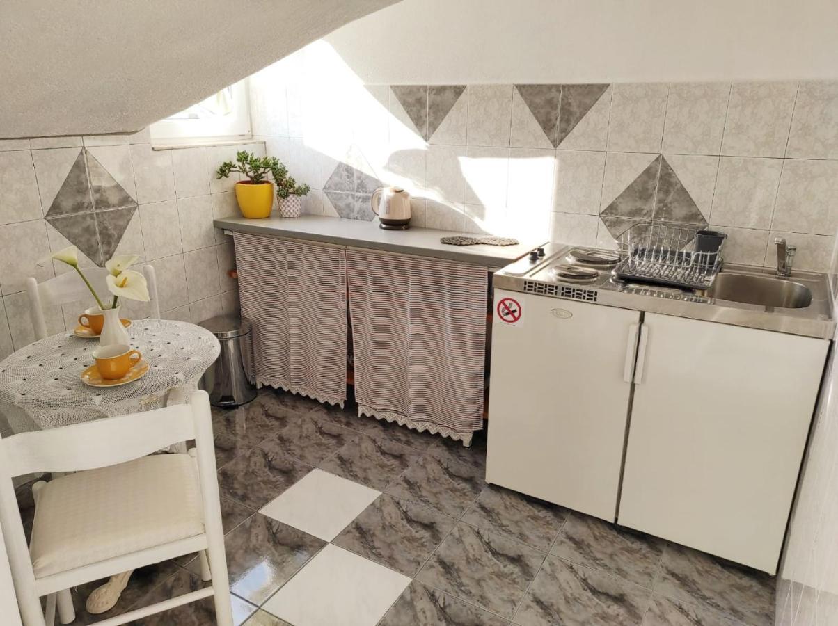 Apartmani Mlaja Trpanj Esterno foto