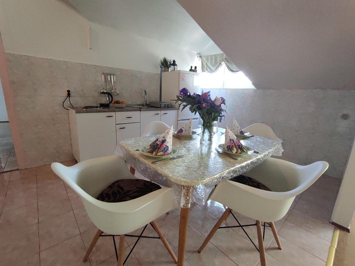 Apartmani Mlaja Trpanj Esterno foto