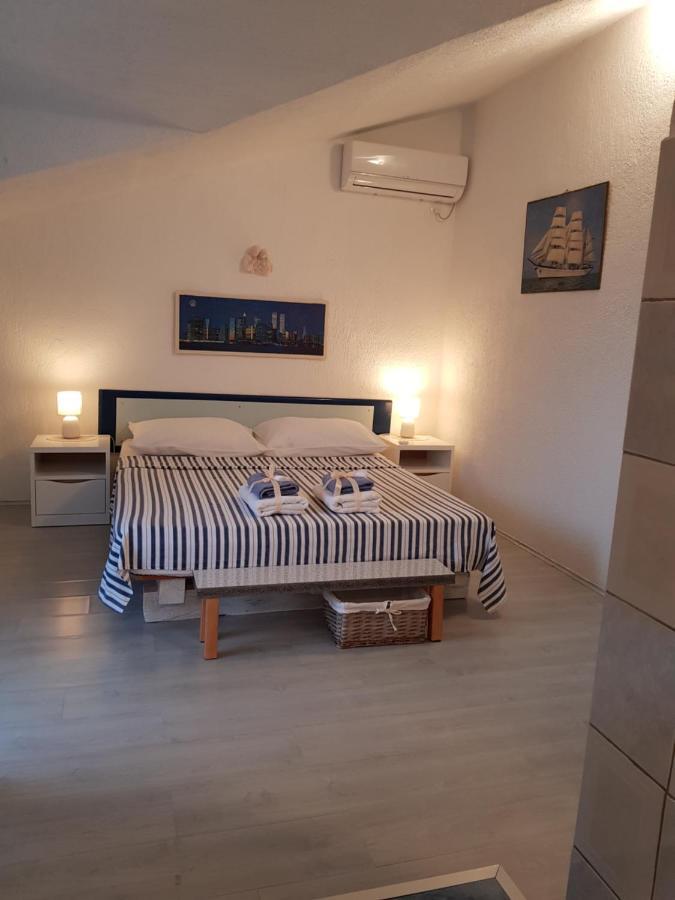 Apartmani Mlaja Trpanj Esterno foto